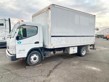  Salvage Mitsubishi Fuso Cab