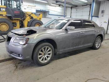  Salvage Chrysler 300