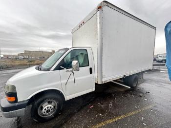  Salvage GMC Savana