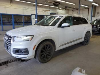  Salvage Audi Q7