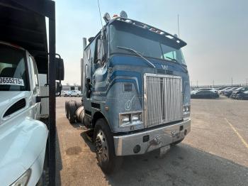  Salvage Western Star Auto Ca High Coe W