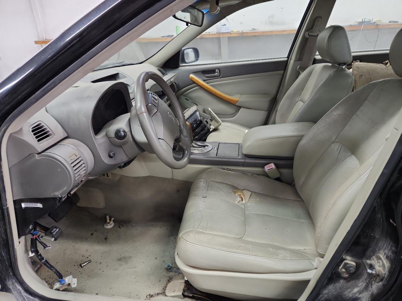 INFINITI G35 Image 5