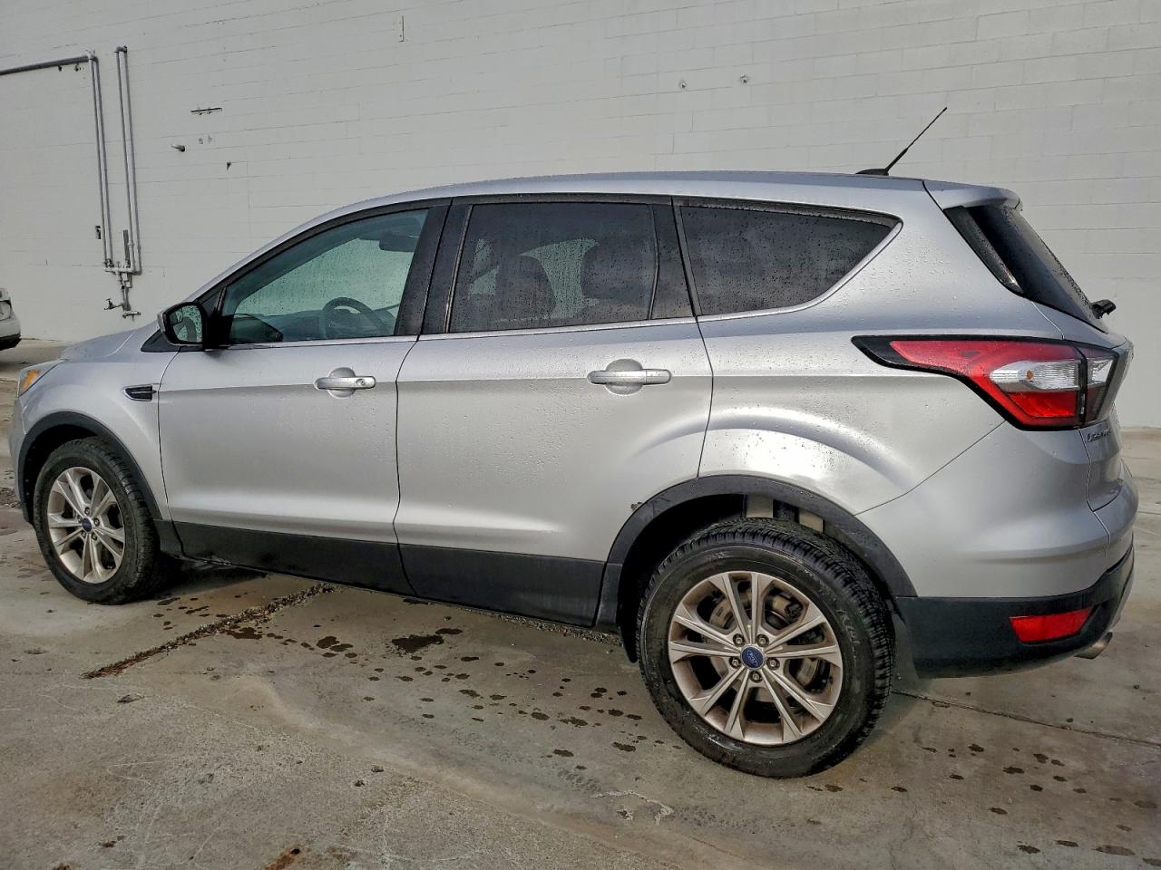 Ford Escape Se Image 2