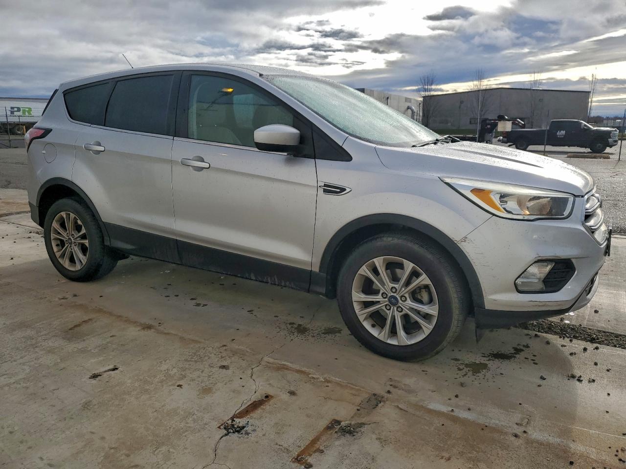 Ford Escape Se Image 3