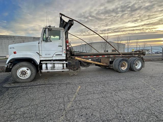 Freightliner Convention Flc112 Image 8