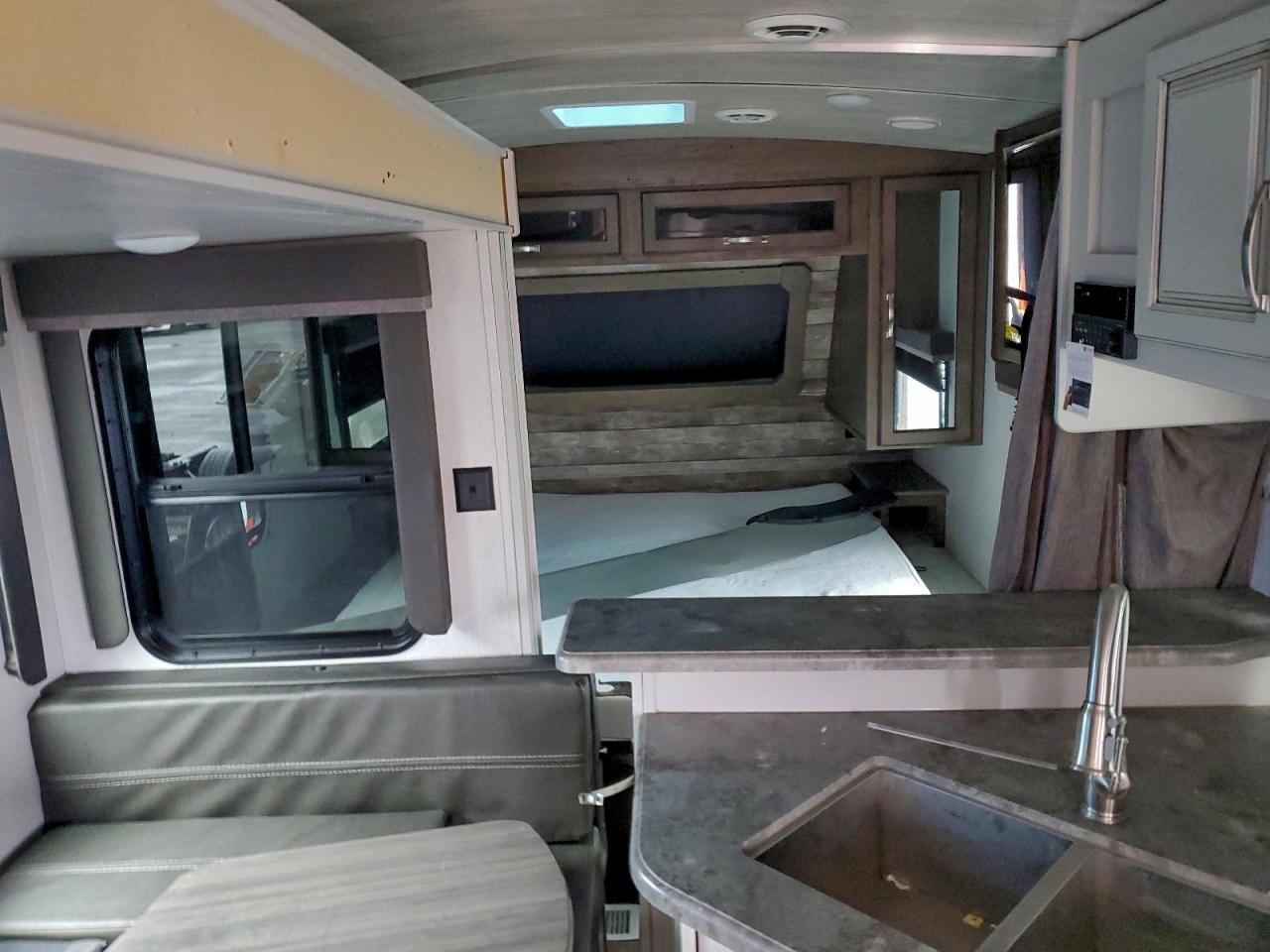 Keystone Cougar Image 8