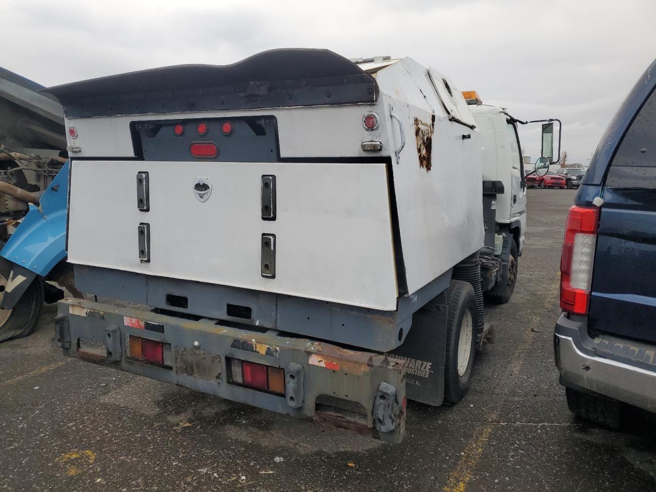 GMC Sweeper W45042 Image 6