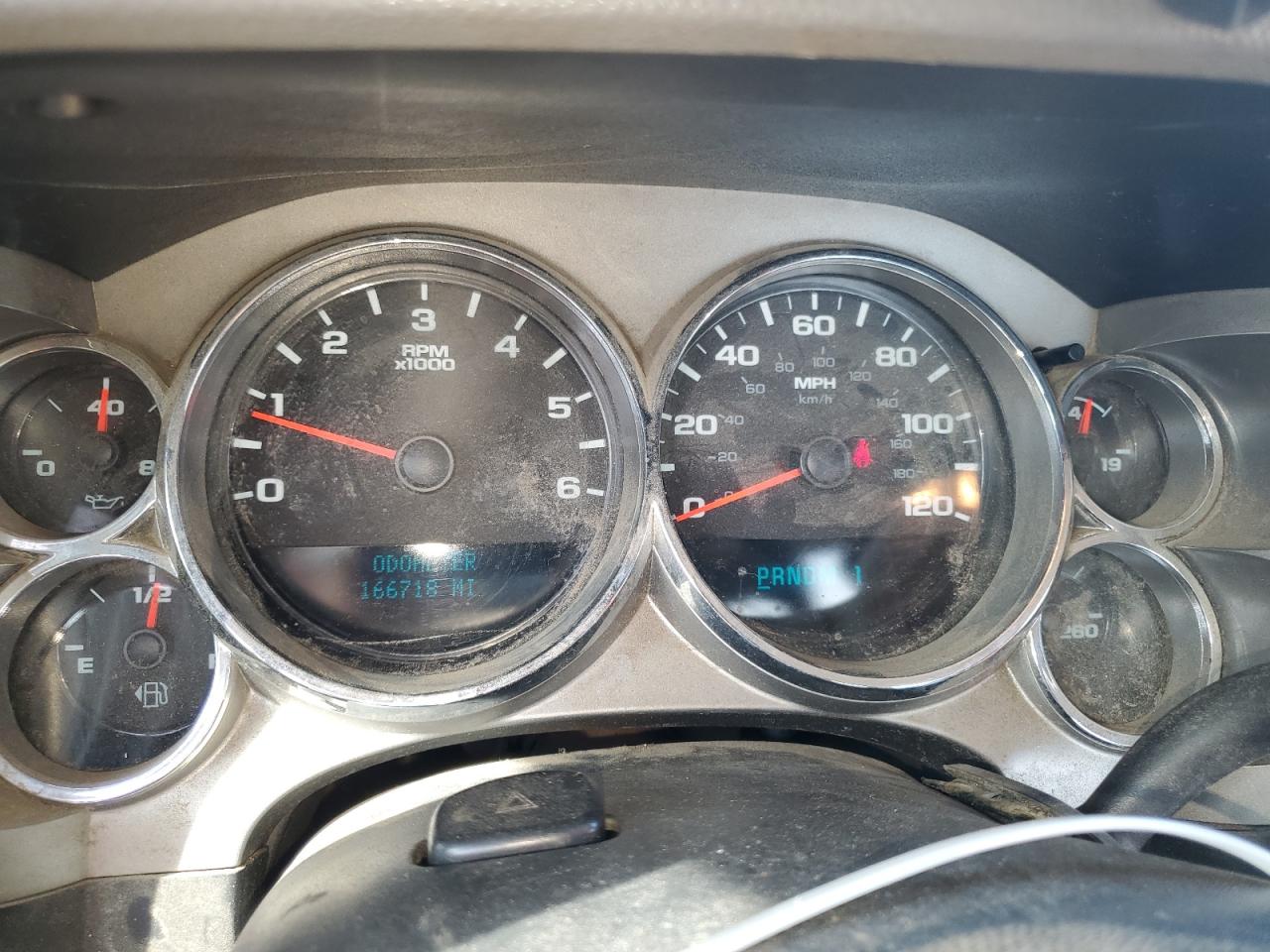 Chevrolet Silverado K2500 Heavy Duty Image 11