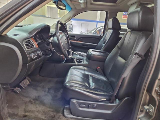 Chevrolet Tahoe K1500 Image 6