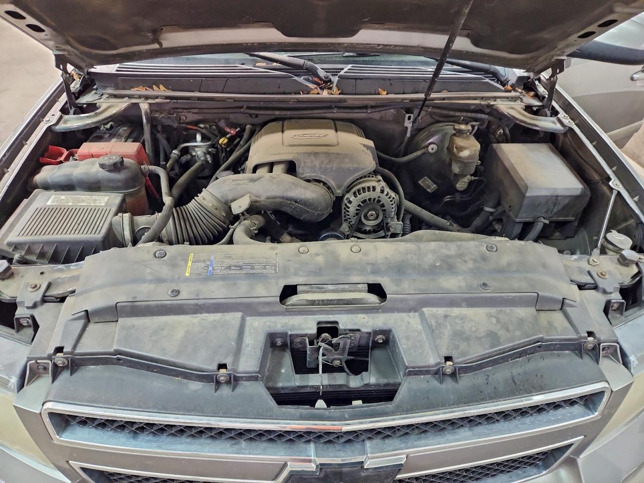 Chevrolet Tahoe K1500 Image 10