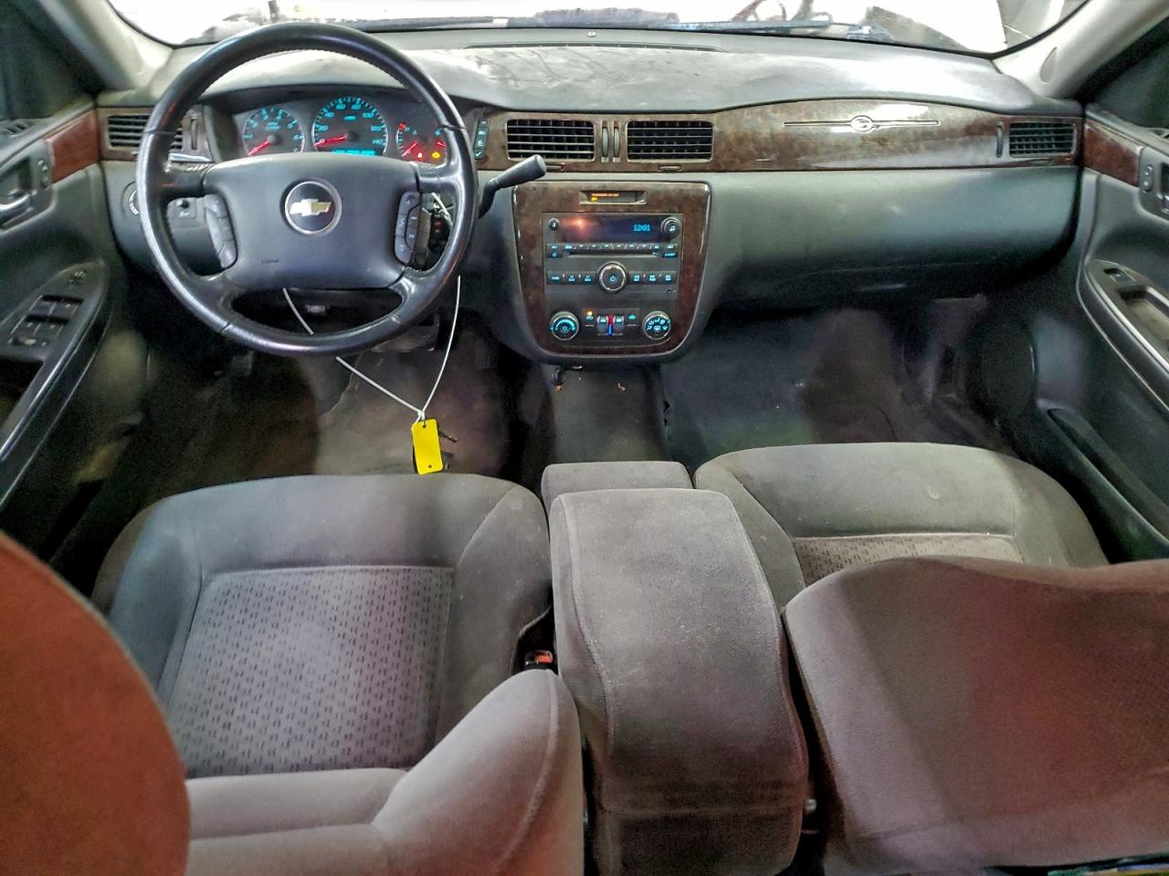 Chevrolet Impala Lt Image 7