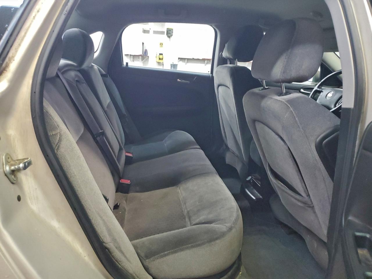 Chevrolet Impala Lt Image 11