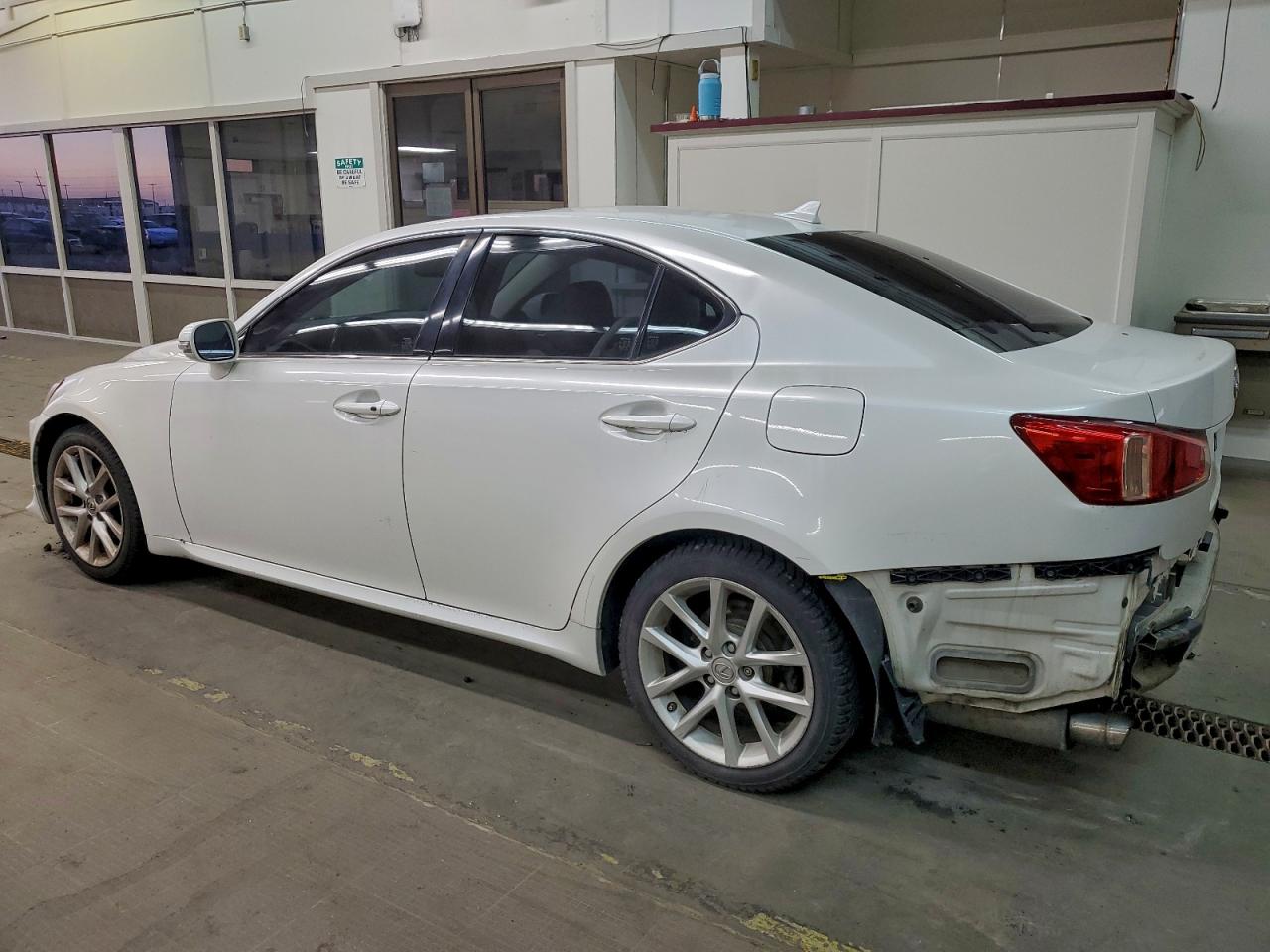 Lexus Is 250 Image 12