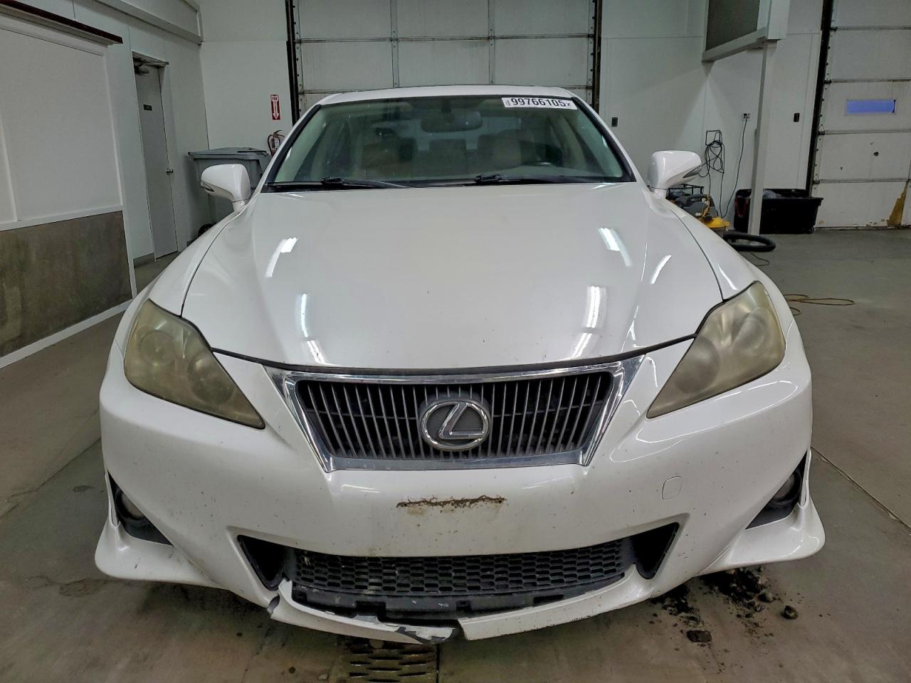 Lexus Is 250 Image 2