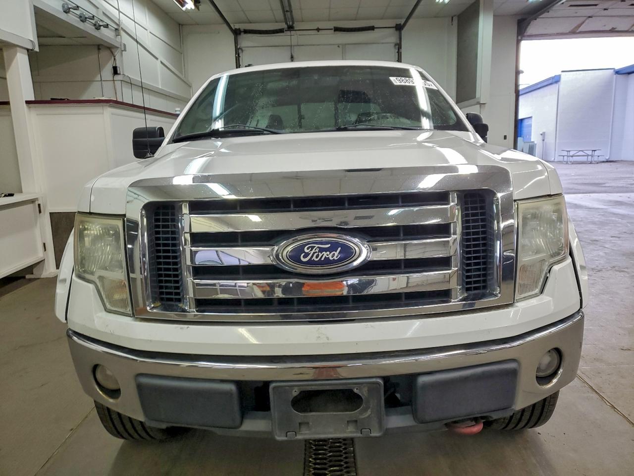 Ford F-150 Supercrew Image 6