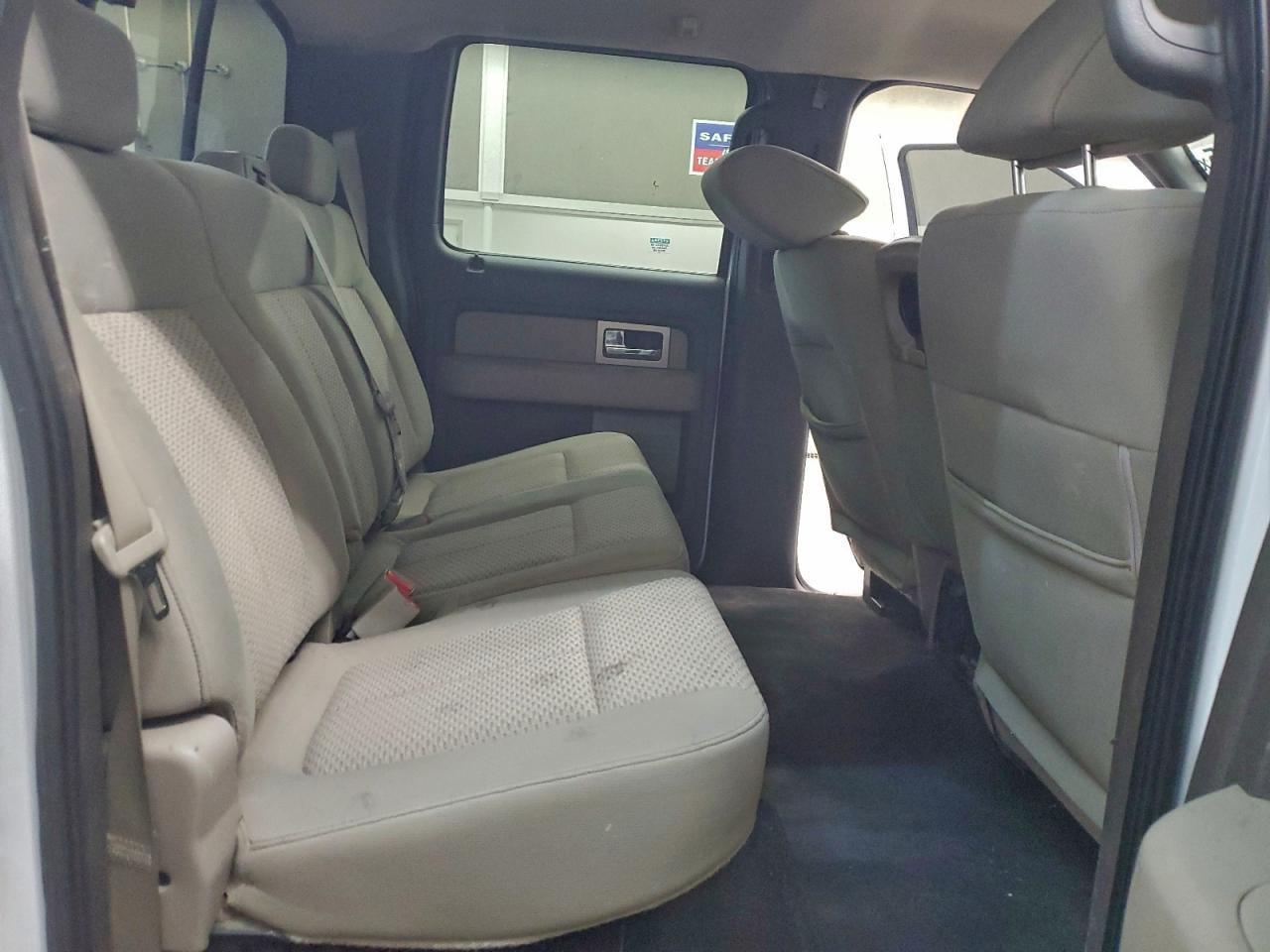 Ford F-150 Supercrew Image 9